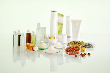 lipoid-kosmetik_product_finder_product-property Selection of raw materials and products from Lipoid Kosmetik shows product properties